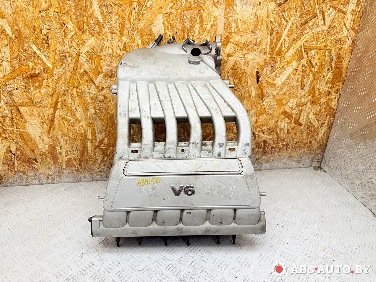 коллектор впускной Volkswagen Phaeton 1 поколение 2006, 3.2 л., бензин, АКПП, 022133203J, 022133201AJ - фото №1