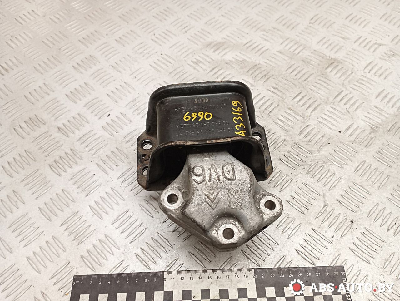 подушка крепления двигателя Citroen C4 Picasso 1 поколение 2011, 1.6 л., 9HZ (DV6TED4), дизель, правый руль, 9636270080, 9636583980, 9636845880, 9682026780 - фото №1