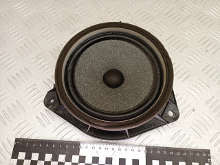 динамик Toyota RAV4 2 поколение (XA20) [рестайлинг] 2005, 2.0 л., 1CD-FTV, дизель, МКПП, внедорожник 5 дв., 8616042110