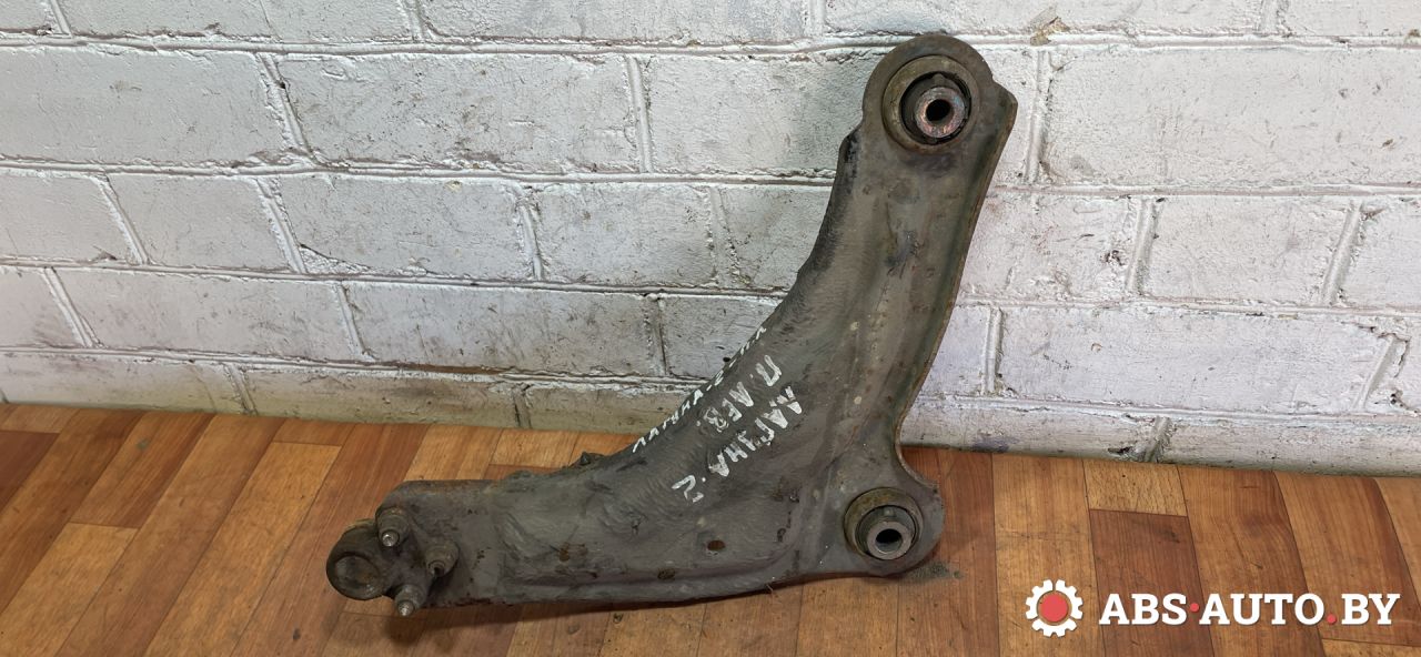 рычаг передний левый Renault Laguna 2 поколение (2001 - 2005) - фото №1