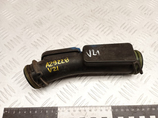 патрубок интеркулера Volkswagen Passat B6 2010, 1.4 л., CDGA, бензин, АКПП, универсал, 03C145674B