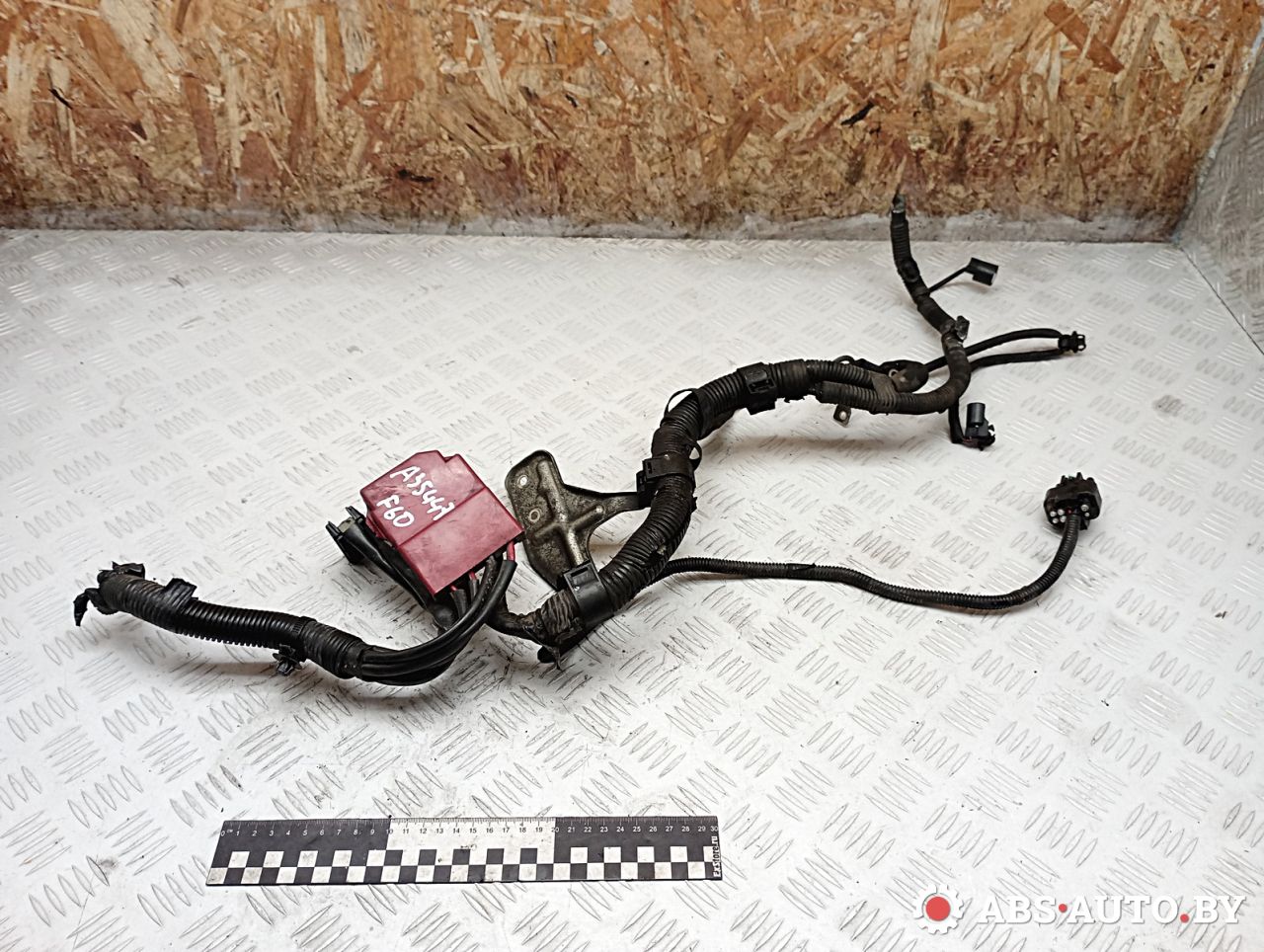 клемма аккумулятора плюс Peugeot 4007 1 поколение 2011, 2.2 л., 4HN (DW12MTED4), дизель, МКПП, внедорожник 5 дв., правый руль, 5642TZ - фото №1