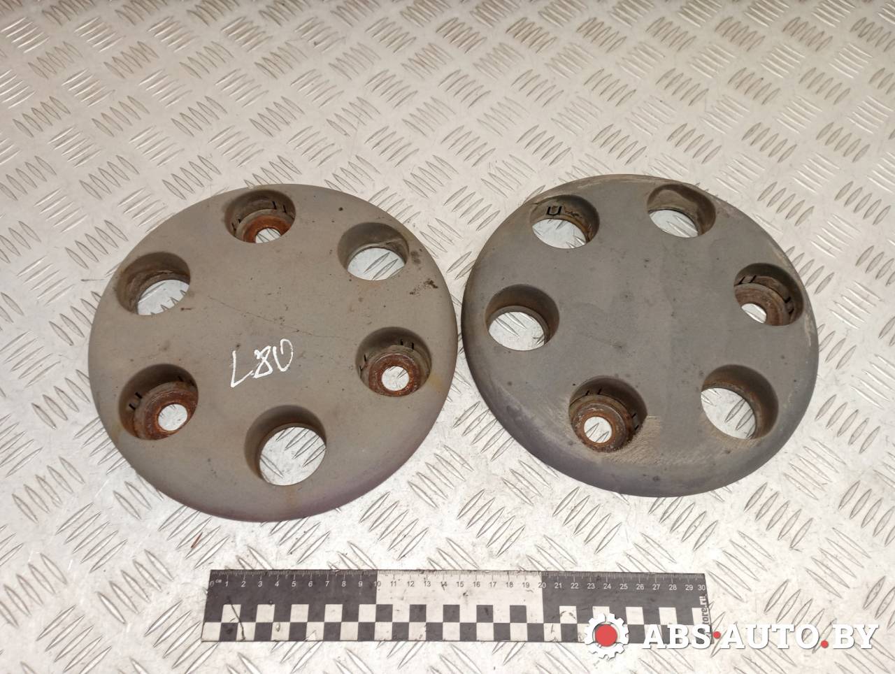 колпак колесный IVECO Daily 4 поколение 2009, 2.3 л., дизель, МКПП, фургон, 93820281 - фото №1