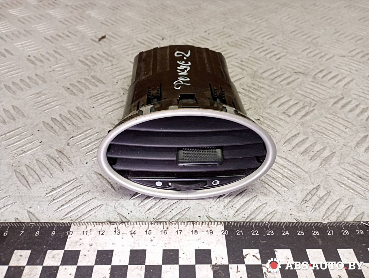 дефлектор обдува салона Ford Focus 2 поколение 2007, 4M51A014L21AD, 4M51A014L21BC, 6N41A014L21CAW - фото №1