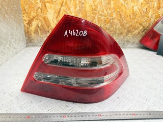 фонарь задний правый Mercedes-Benz C-Класс W203/S203/CL203 2000, 2.0 л., бензин, седан, ULO3311R