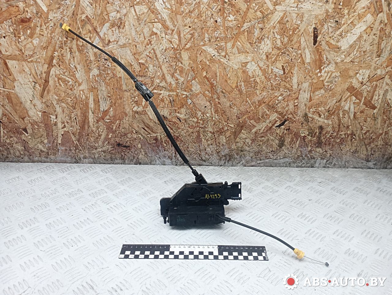 замок двери задней правой Peugeot 207 1 поколение 2008, 1.4 л., EP3C, бензин, МКПП, хетчбэк 5 дв., правый руль, 24095816, 24097816, 24099158, 24098158, 24103158 - фото №1