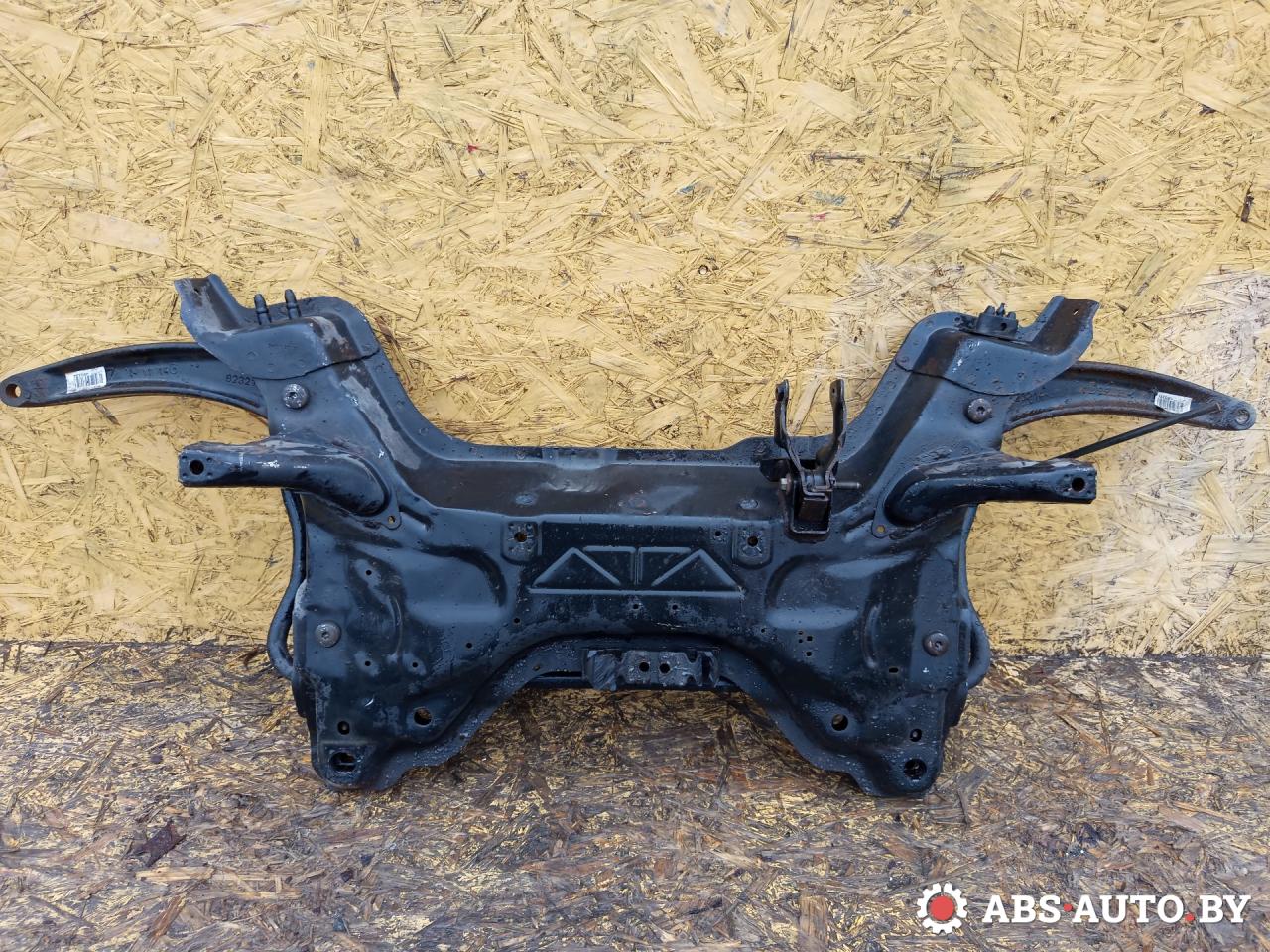 балка подвески передняя (подрамник) Peugeot 3008 1 поколение 2012, 1.6 л., дизель, робот, передний привод, правый руль, EEP13 - фото №1