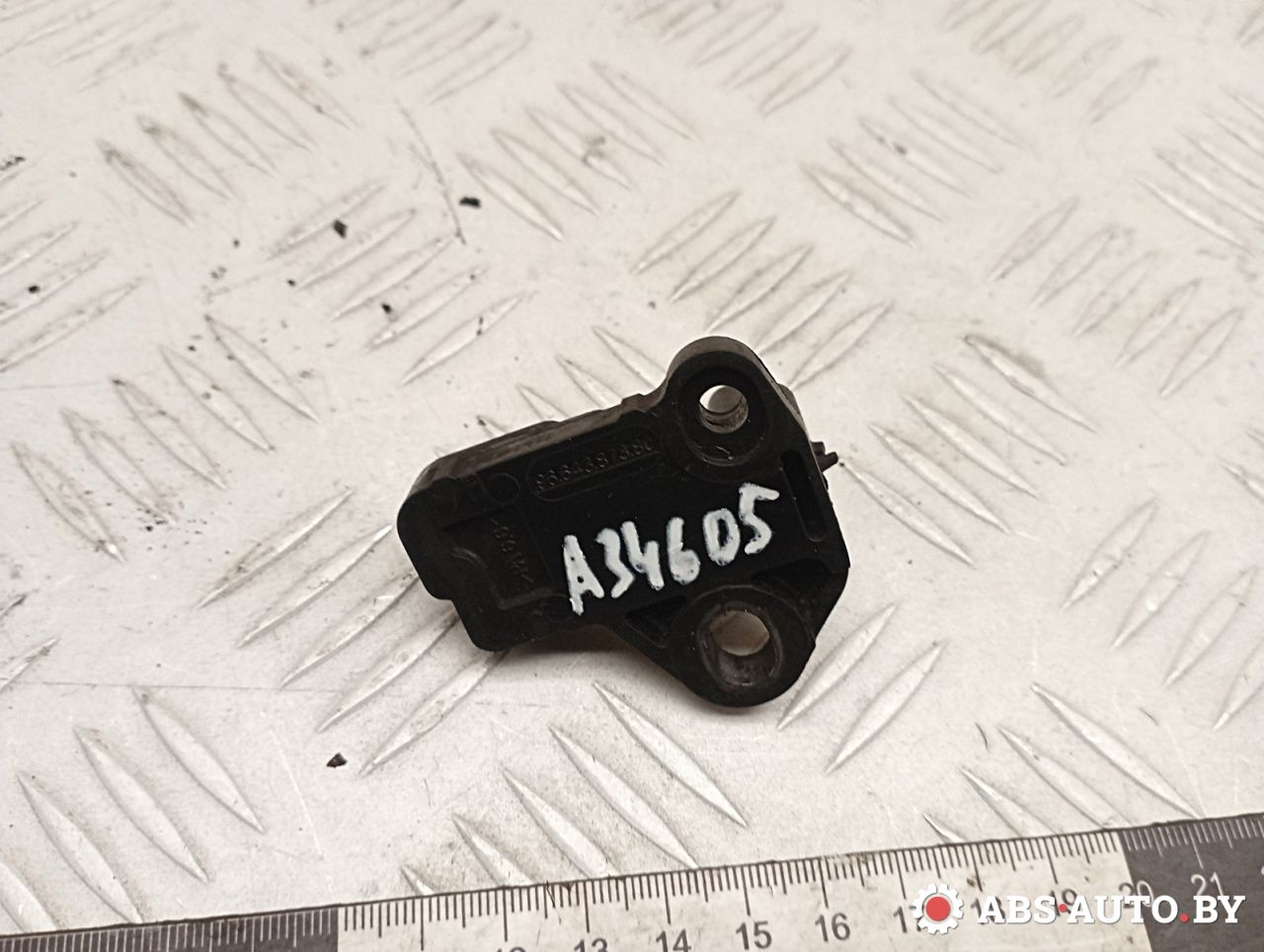 датчик коленвала Citroen C4 Picasso 1 поколение 2009, 1.6 л., 9HZ (DV6TED4), дизель, АКПП, правый руль, 9664387380, 13627808449, 9664387280, 1517990, 8S6Q9E731AA, Y60318221, MN982334, SU00100873, 31216677, 1920PW - фото №1