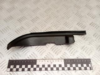 ус под фонарь правый Peugeot 5008 1 поколение 2011, 1.6 л., дизель, МКПП, передний привод, 9685603480