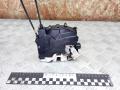 замок двери задней левой Peugeot 4007 1 поколение 2009, 2.2 л., дизель, МКПП, полный подключаемый привод, правый руль - фото №3