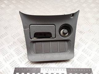 пепельница Toyota RAV4 2 поколение (XA20) 2003, 2.0 л., 1CD-FTV, дизель, МКПП, внедорожник 5 дв., 7410244010, 7411144010, 5542042010, 5542042020