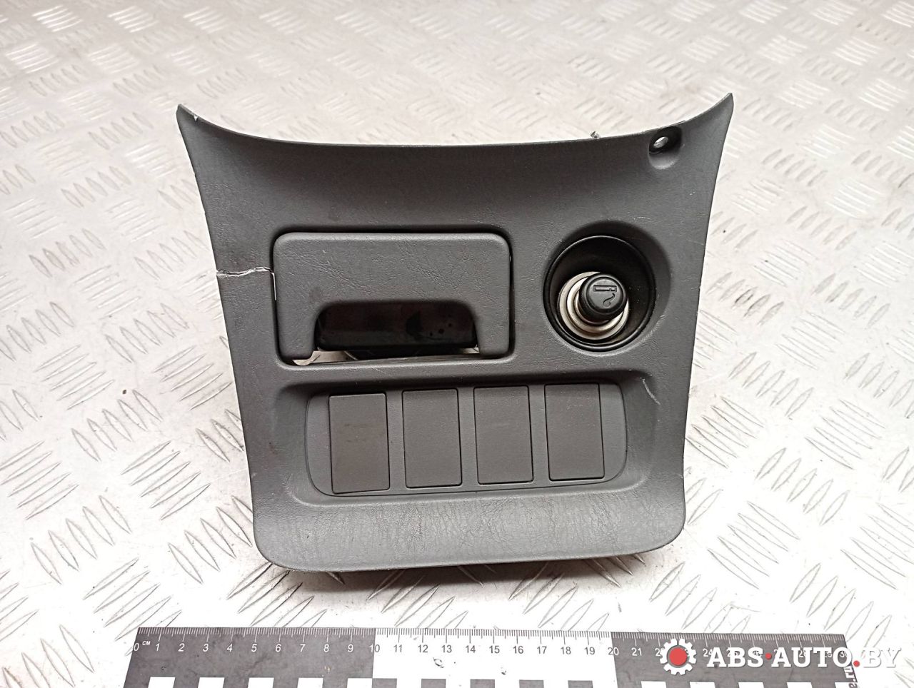 пепельница Toyota RAV4 2 поколение (XA20) 2003, 2.0 л., 1CD-FTV, дизель, МКПП, внедорожник 5 дв., 7410244010, 7411144010, 5542042010, 5542042020 - фото №1