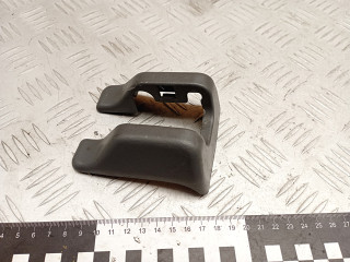 Пластик салазок сидений Toyota RAV4 2 поколение (XA20) 2003, 2.0 л., 1CD-FTV, дизель, МКПП, внедорожник 5 дв., 7215942010