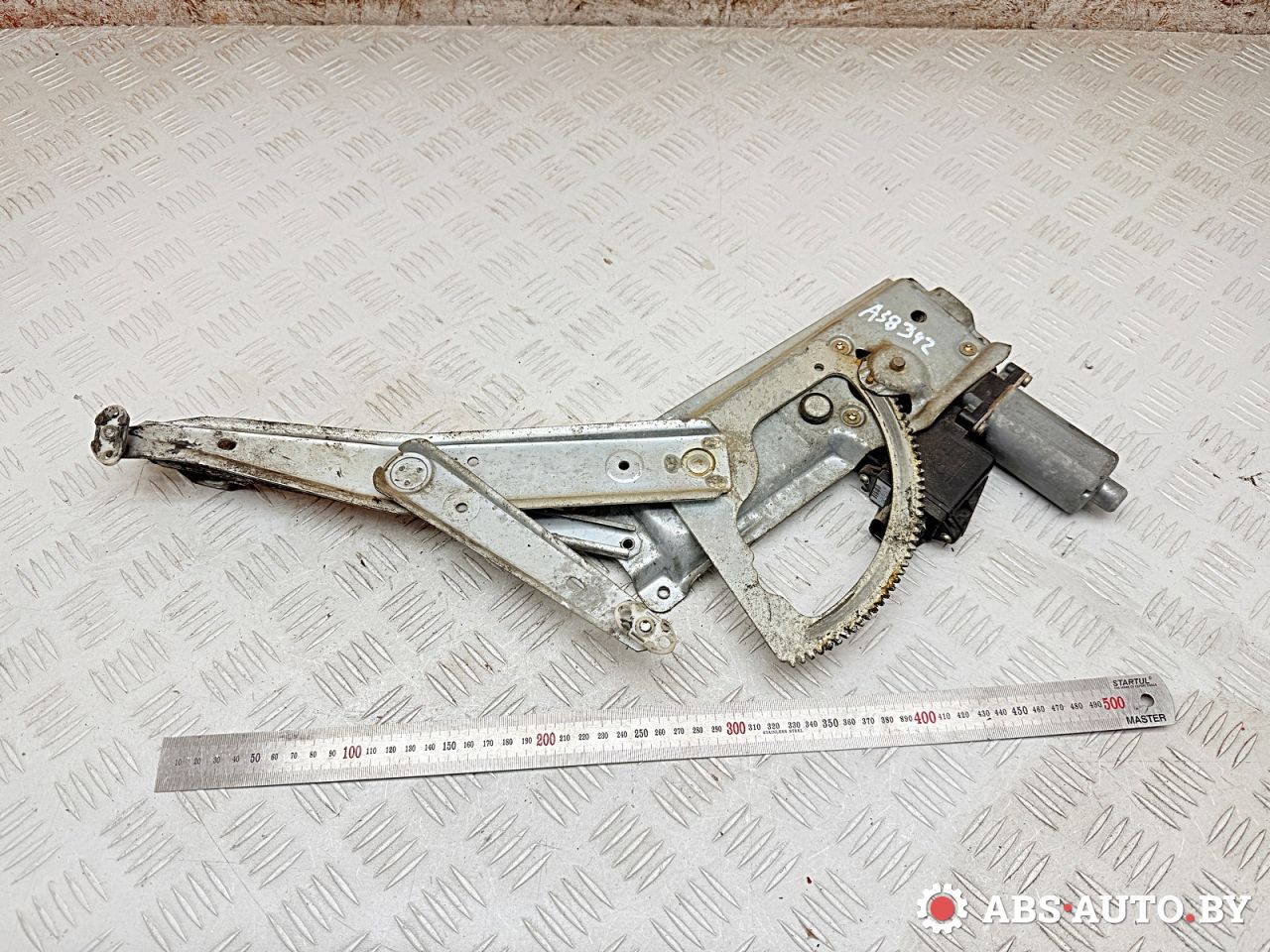 стеклоподъемник электрический передний правый Opel Vectra B 1997, 2.0 л., Y 20 DTL, дизель, МКПП, 90520226, 0130821655, 90520228 - фото №1