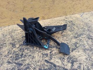 педаль тормоза Renault Laguna 2 поколение 2004, 1.8 л., бензин, МКПП, хетчбэк 5 дв., 8200002853