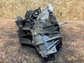 КПП механическая (МКПП) Renault Megane 3 поколение 2010, 1.5 л., K9K J 836, дизель, МКПП, хетчбэк 3 дв., правый руль, TL4B045 - фото №2
