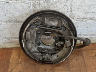 защитный кожух тормозного механизма Rover 200 Series 2 поколение 1992