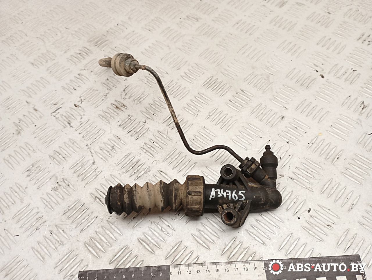 цилиндр сцепления рабочий Peugeot Bipper 1 поколение 2010, 1.4 л., 8HS (DV4TED), дизель, АКПП, правый руль, 218216, 218242, 9635231180, 6283605029, 874706, CWZ1034FB, CWZ1034IA, CWZ1034ZX - фото №1