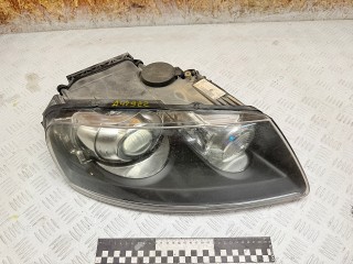 фара правая Volkswagen Touareg 1 поколение 2006, 3.0 л., BKS, дизель, АКПП, внедорожник 5 дв., полный привод, 3D0907391B, 89035113, 7L6941018BN, 89311945, 89399392