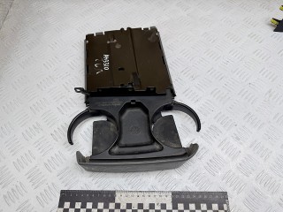 подстаканник Chrysler Voyager 4 поколение [рестайлинг] 2006, 2.8 л., ENR, дизель, АКПП, 0RR44TRMAB