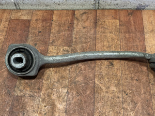 рычаг передний левый Mercedes-Benz C-Класс W203/S203/CL203 2002, 22920310