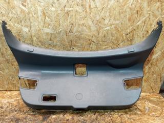 обшивка крышки багажника Mazda 6 GG 2003, 2.0 л., бензин, МКПП, правый руль, GJ6J68960