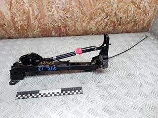 крепление сиденья Mitsubishi Pajero 3 поколение 2002, 3.2 л., дизель, МКПП, внедорожник 3 дв.