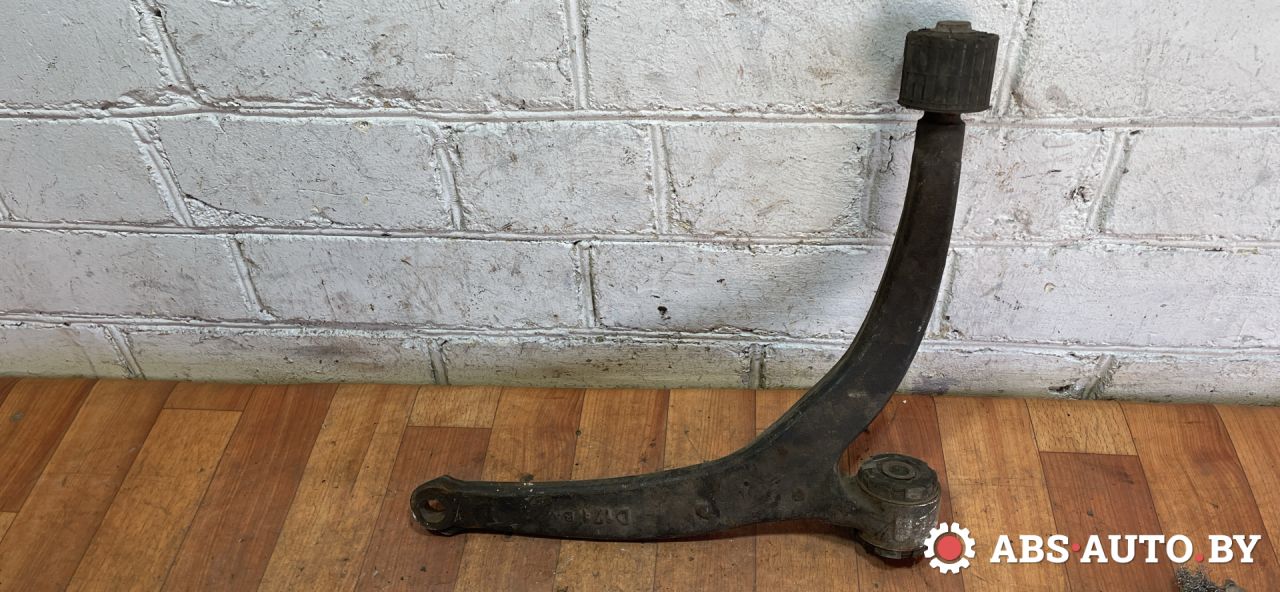 рычаг передний правый Peugeot 605 1 поколение (1989 - 1994), D171BA - фото №1