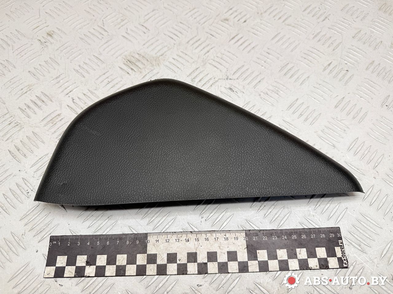 накладка на торпедо (консоль) Jeep Cherokee 5 поколение 2016, 2.0 л., EBT, дизель, АКПП, внедорожник 5 дв., 1WG09TRMAA, 2457164 - фото №1