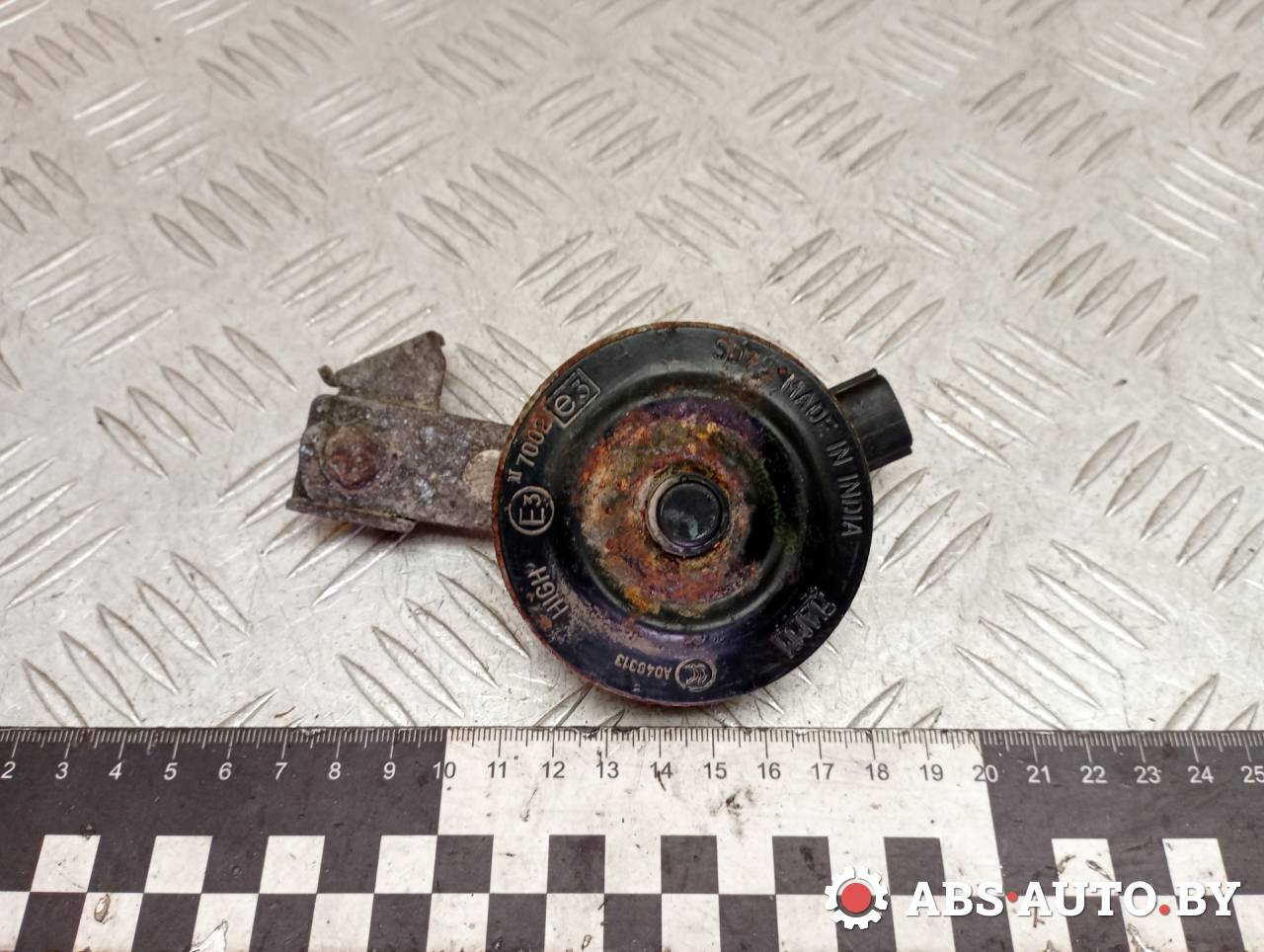 сигнал (клаксон) Kia Sorento 2 поколение 2011, 2.2 л., дизель, АКПП, 966302P000 - фото №1