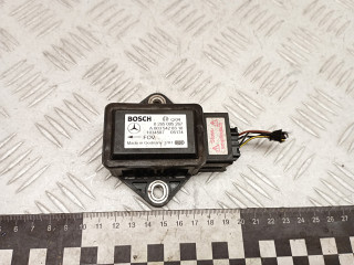 датчик ускорения Mercedes-Benz A W169 2 поколение (2004-2008) 2005, 1.5 л., M 266.920, бензин, МКПП, хетчбэк 5 дв., правый руль, A0035420318, 0265005267