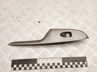 Кнопка стеклоподъемника задней правой Honda Civic 8 поколение 2008, 2.2 л., N22A2, дизель, МКПП, хетчбэк 5 дв., правый руль, 83740SMGE020UHS