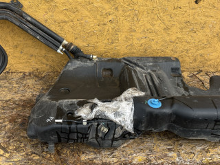 бак топливный Renault Scenic 1 поколение [рестайлинг] 1999, 1.6 л., K4M 700, бензин, МКПП, 7700423761, 7700432336, 7700424078, 7700424075, 7700432338