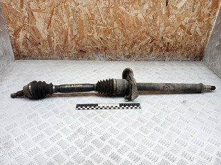 полуось передняя правая (приводной вал, ШРУС) Mercedes-Benz A W169 2 поколение (2004-2008) 2005, 1.5 л., M 266.920, бензин, МКПП, хетчбэк 5 дв., правый руль, A1693604072