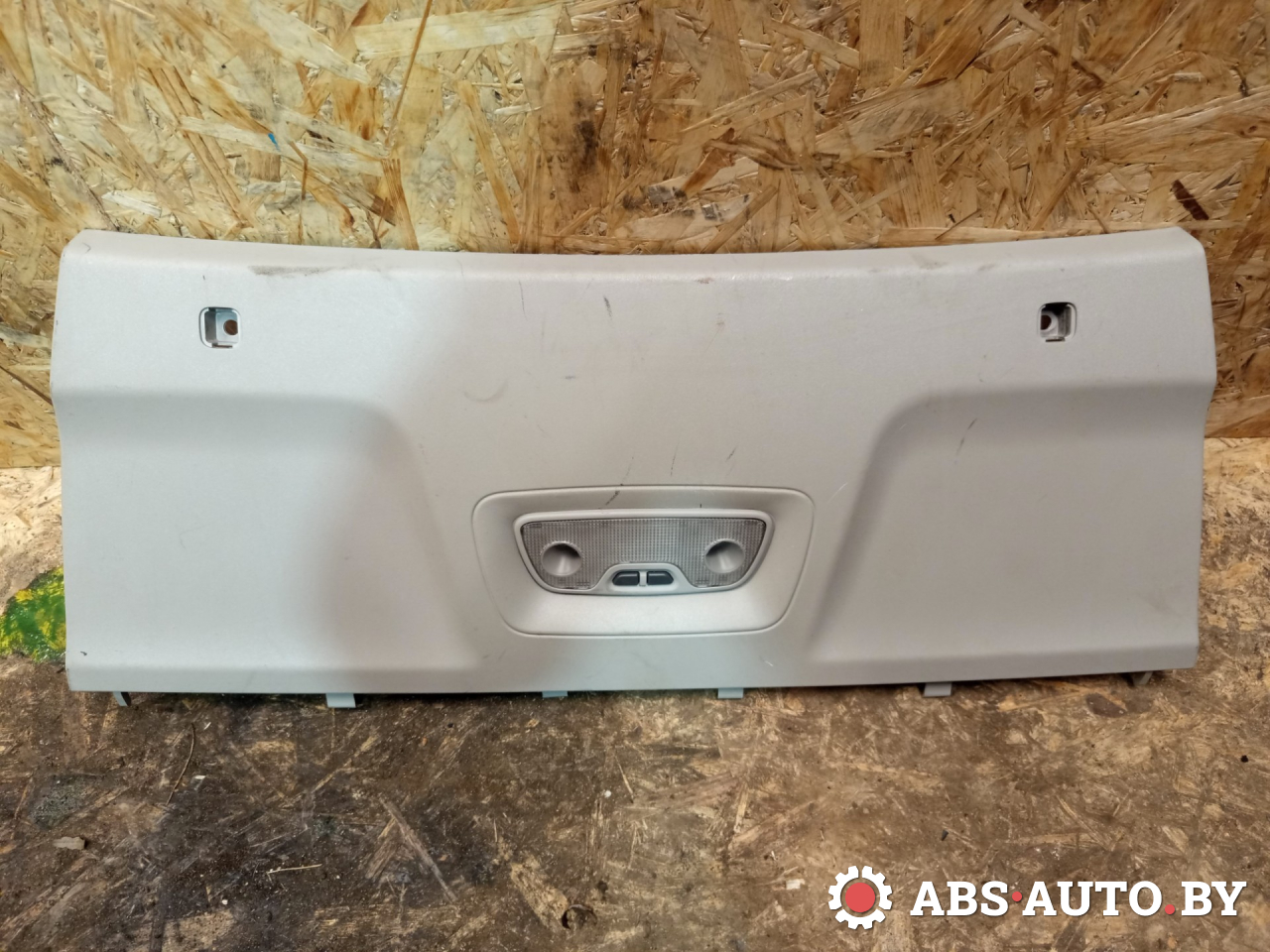 фонарь салона (плафон) Volvo XC90 1 поколение 2005, 2.4 л., D 5244 T, дизель, МКПП, внедорожник 5 дв., полный привод, правый руль, 10158 - фото №1