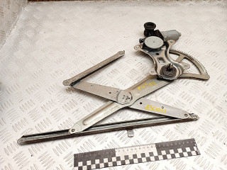 стеклоподъемник электрический передний правый Toyota RAV4 2 поколение (XA20) 2003, 2.0 л., 1CD-FTV, дизель, МКПП, внедорожник 5 дв., 8571042070, 2621000940