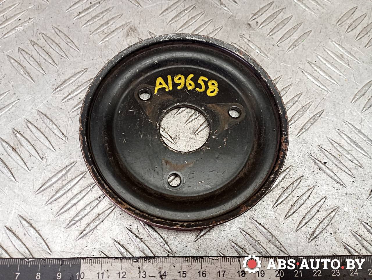 шкив насоса гидроусилителя Renault Scenic 1 поколение 1998, 1.6 л., бензин, 7700273739 - фото №1