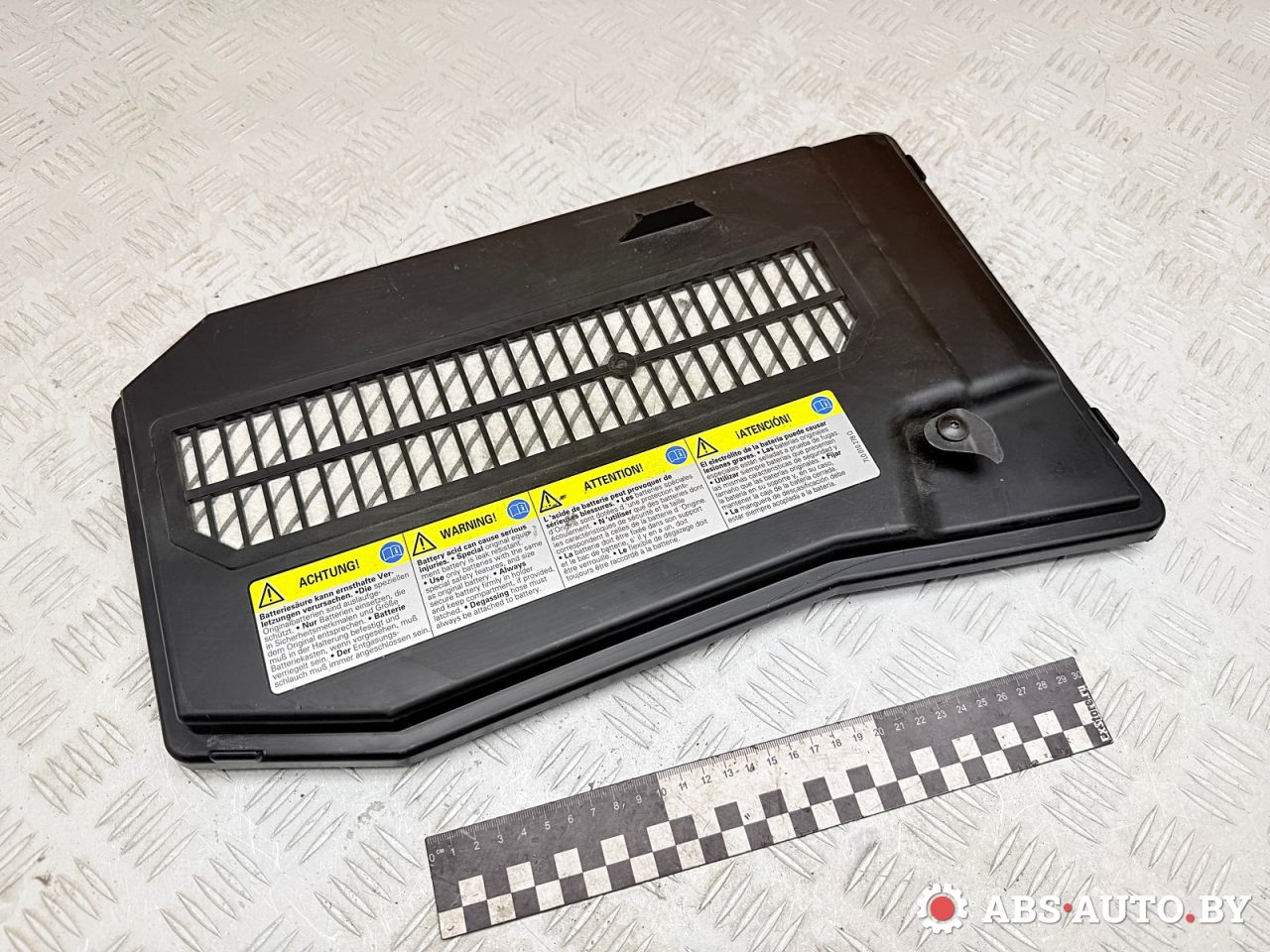 крышка аккумулятора Volkswagen Touareg 1 поколение 2006, 3.0 л., BKS, дизель, АКПП, внедорожник 5 дв., полный привод, 7L0864643B - фото №1