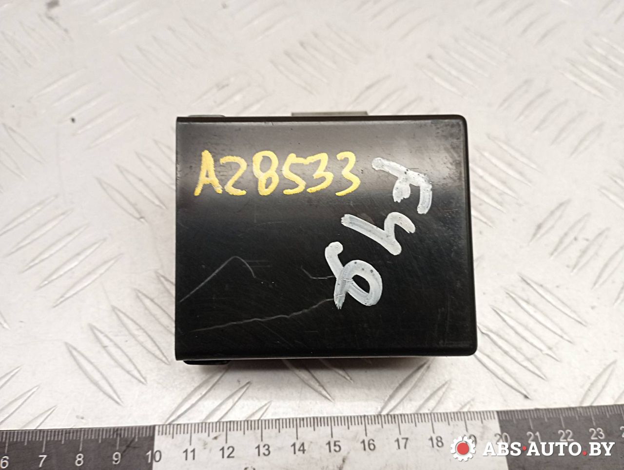 блок комфорта Toyota RAV4 2 поколение (XA20) 2003, 2.0 л., 1CD-FTV, дизель, МКПП, внедорожник 5 дв., 8865042150, 2771001910 - фото №1