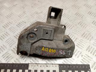 кронштейн двигателя Renault Megane 1 поколение [рестайлинг] 2002, 1.6 л., бензин, МКПП, купе, передний привод, 8200032074