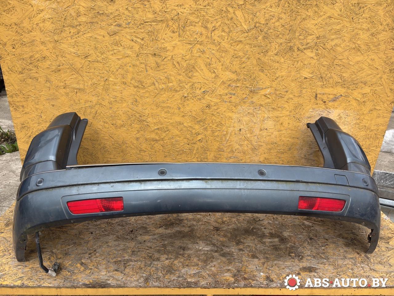 бампер задний Citroen C4 Picasso 1 поколение 2011, 1.6 л., 9HZ (DV6TED4), дизель, правый руль - фото №1