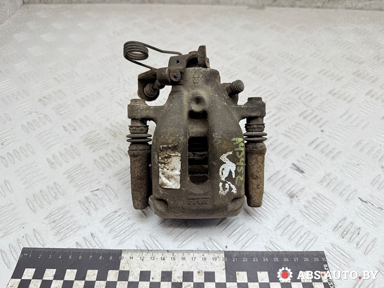 суппорт задний правый Peugeot 407 1 поколение 2004, 2.0 л., RHR (DW10BTED4), дизель, МКПП, универсал, 24338717085, 24338717087, 0986135227, F61209, BNZ1117GM, BNZ1117ZP, BNZ1117ZW, 1651759480, 4401G5, BHN822E, 561N10126Z, 9644362780 - фото №1