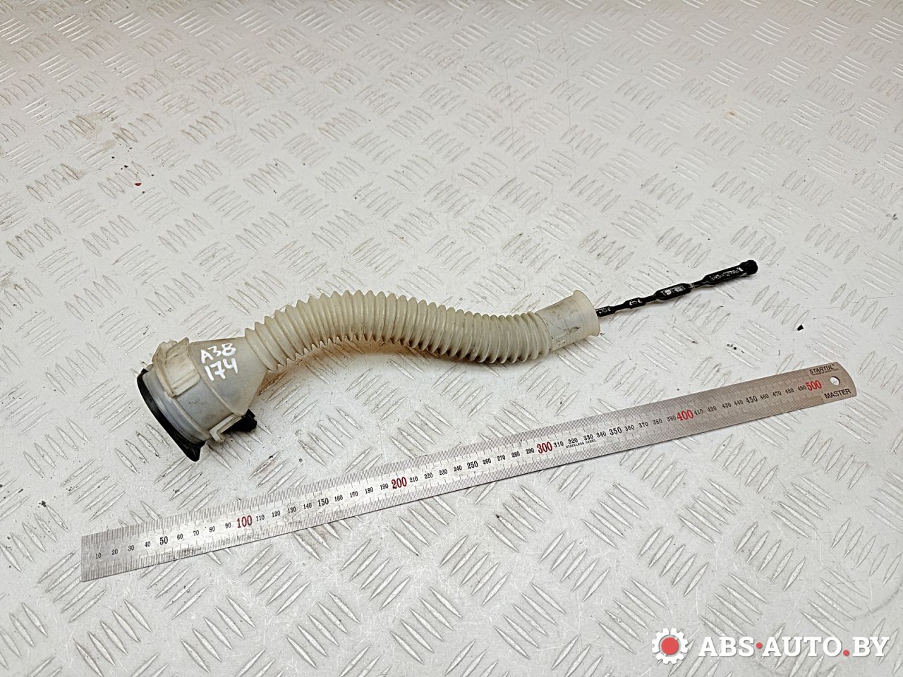 горловина бачка омывателя Toyota RAV4 3 поколение (XA30) 2007, 2.2 л., 2AD-FTV, дизель, МКПП, внедорожник 5 дв., E11001112, E11001113, 8531942230 - фото №1