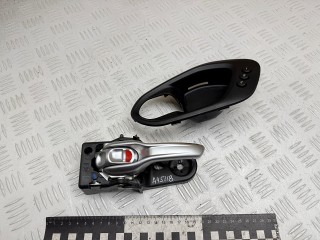 ручка внутренняя передняя левая Jeep Cherokee 5 поколение 2016, 2.0 л., EBT, дизель, АКПП, внедорожник 5 дв., C37091103, 5074724, 2432797, 68141925AB060, 68052036AB