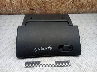 бардачок Opel Vectra B 1998, 1.6 л., бензин, 90503555