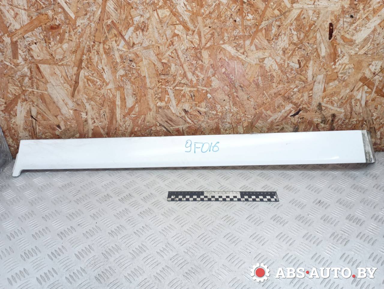 молдинг крыла заднего правого Mercedes-Benz Vito W639 2006, 2.2 л., дизель, МКПП, A6396913108 - фото №1
