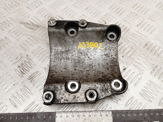 кронштейн компрессора кондиционера Honda Civic 8 поколение 2008, 2.2 л., N22A2, дизель, МКПП, хетчбэк 5 дв., правый руль, TESCO1