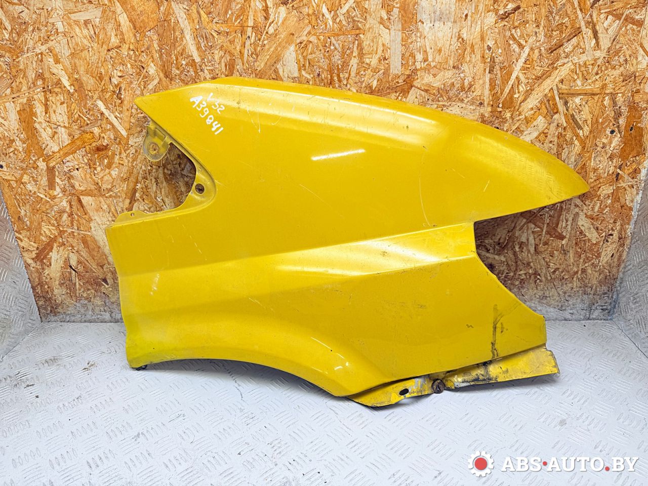 крыло переднее правое Ford Transit 6 поколение 2006, 2.0 л., D3FA, дизель - фото №1