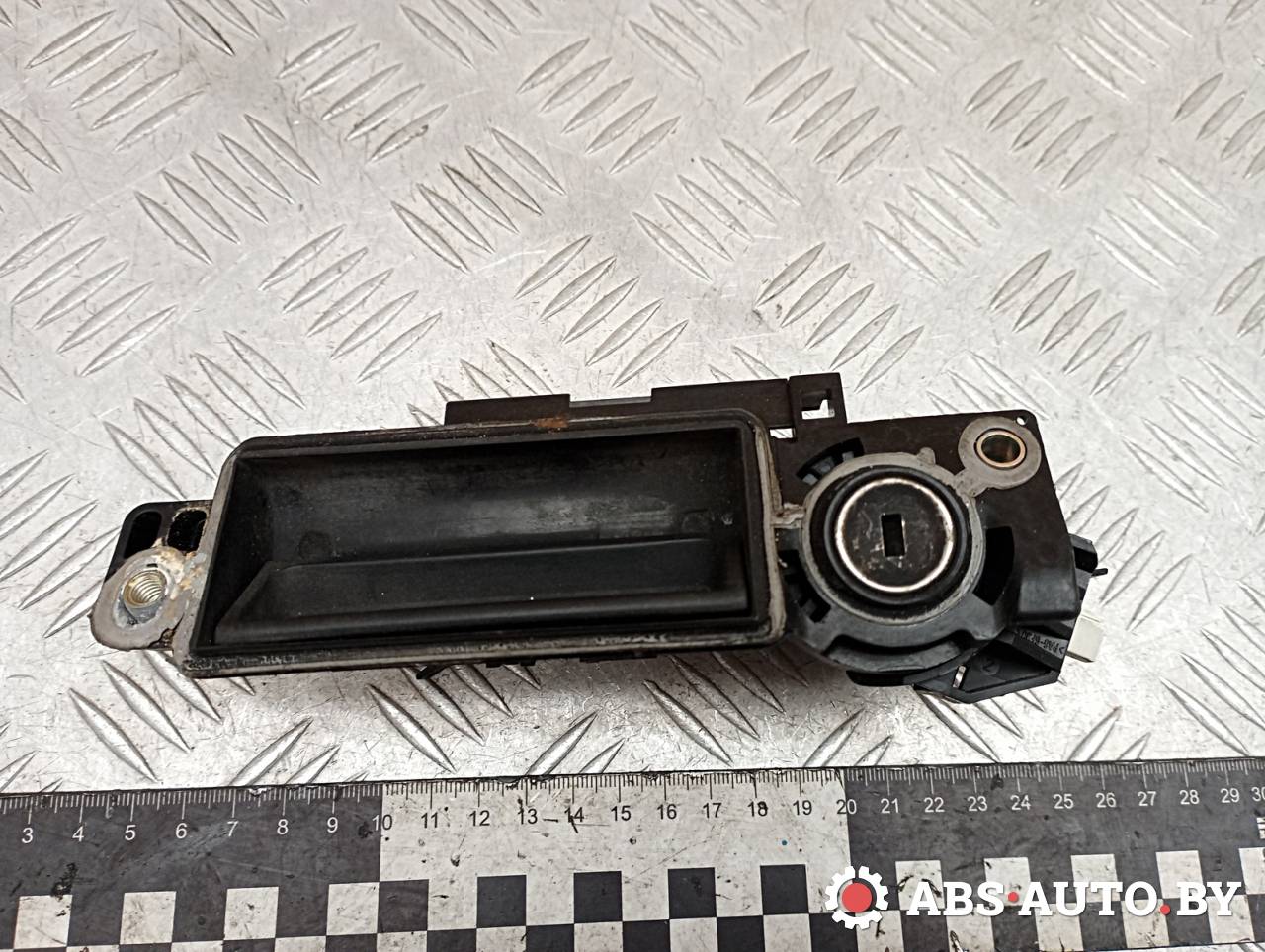 ручка крышки багажника Mercedes-Benz E-Класс W211/S211 2003, 2.2 л., дизель, АКПП, седан, A2037500093 - фото №1