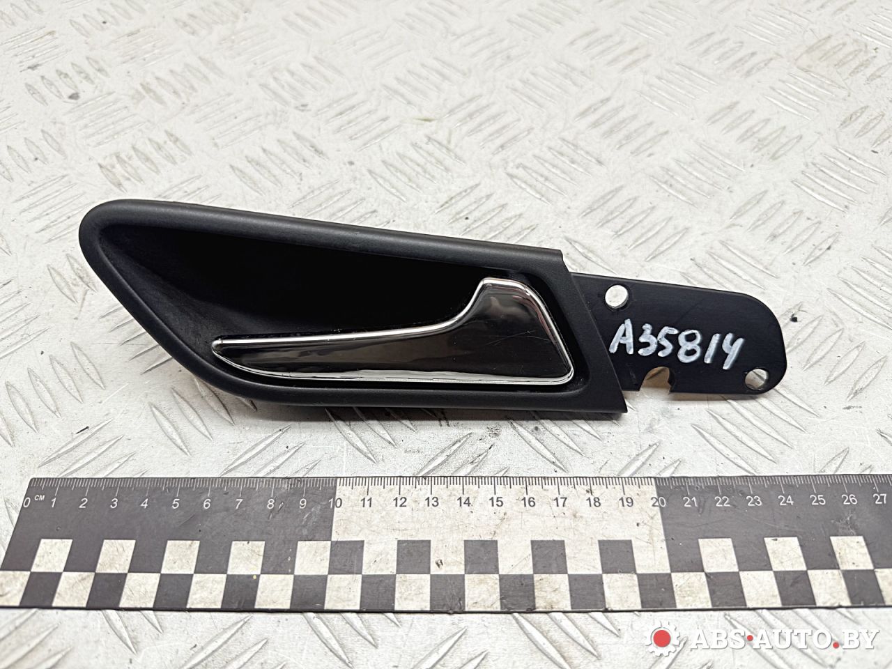 ручка внутренняя задняя правая Mercedes-Benz A W169 2 поколение (2004-2008) 2005, 1.5 л., M 266.920, бензин, МКПП, хетчбэк 5 дв., правый руль, A1697601061 - фото №1